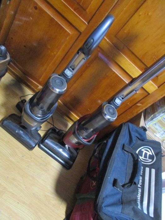 aspirator electrolux cu baterie 36v