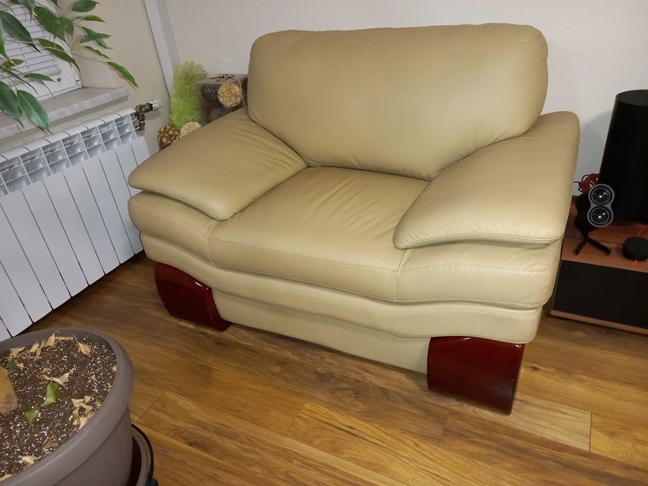 Кожена мека мебел