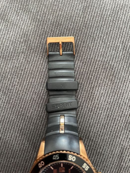 Унисекс часовник със силиконова каишка Esprit
