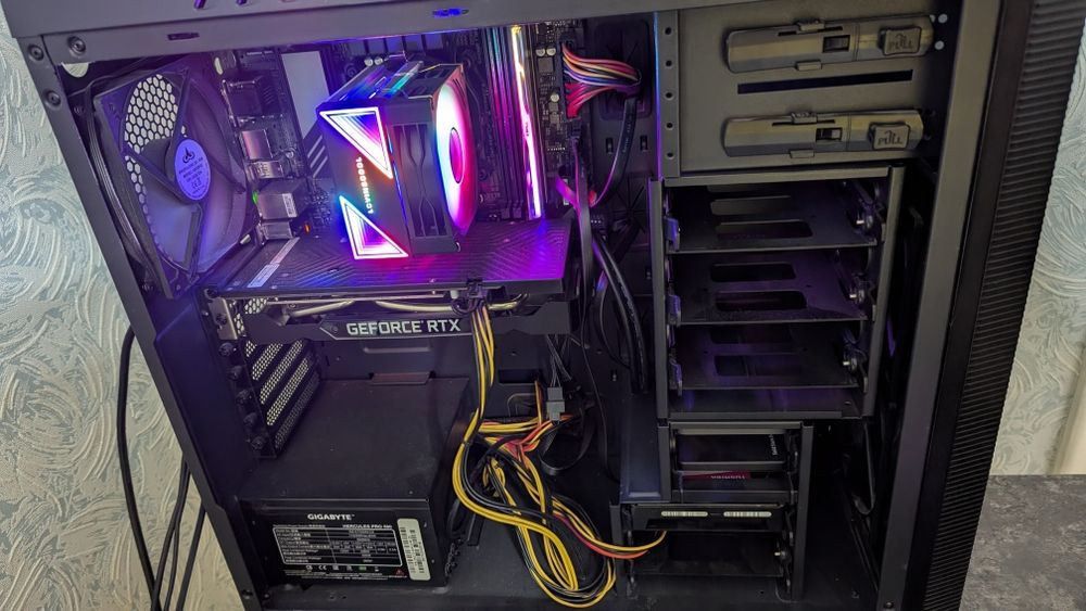 Обменяю компьютер на телефон