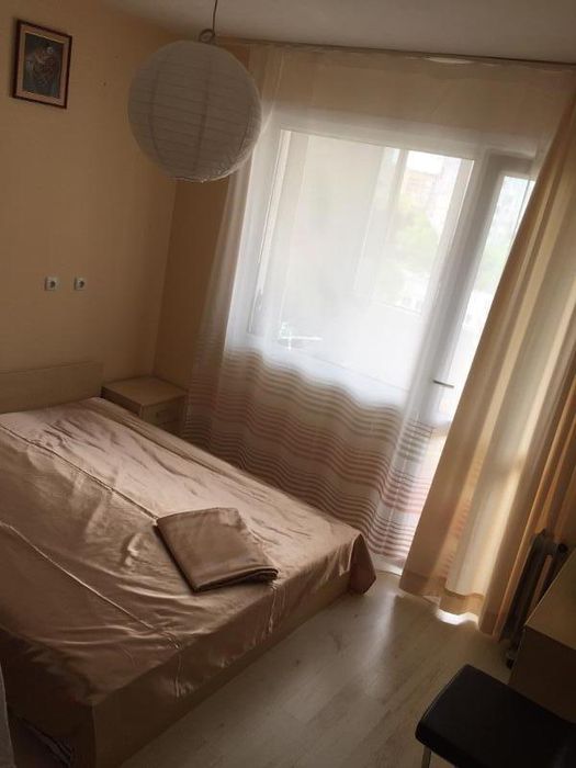 Дава се под наем Тристаен апартамент в Бургас, Меден рудник - зона А - 78 кв.м за 408 € - Снимка #3