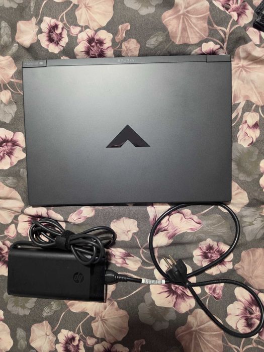 Laptop HP Gaming Victus 16, 144Hz, Intel i7 14700HX, 16GB RAM DDR5, SSD 1TB, Nvidia RTX4070 8GB
