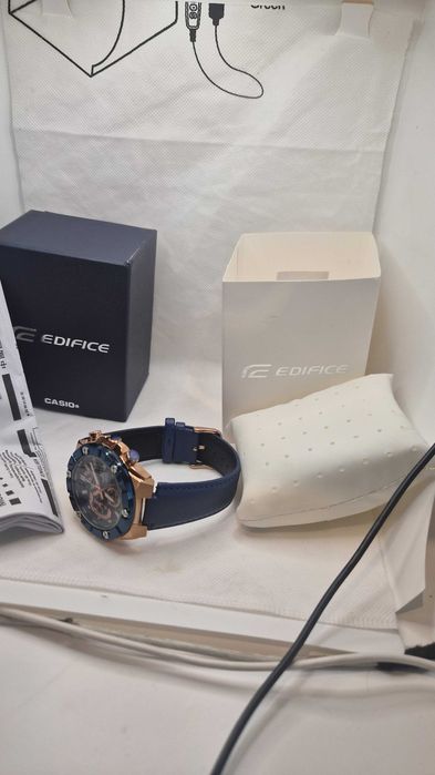 Ceas Sport Barbati Casio Edifice efr569 Cronograf, gold-black , Nou,Original,Garantie 2 ani