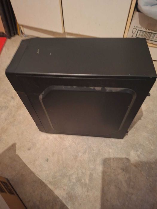 Кутия за компютър