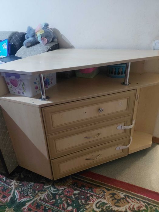 Тумба угловая б/у