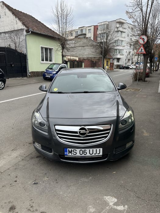 Vand/Schimb Opel Insignia SPORTS TOURER 4x4 OPC LINE 2.0 163cp