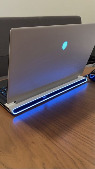 (Nou) Alienware x15 R2