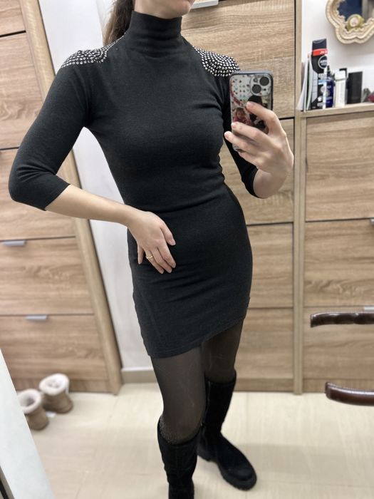 Rochie mulată si accesorizata