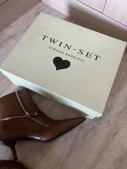 Ботинки кожанные Италия