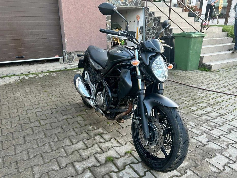 Suzuki SV 650 Gladius ABS limitat A2