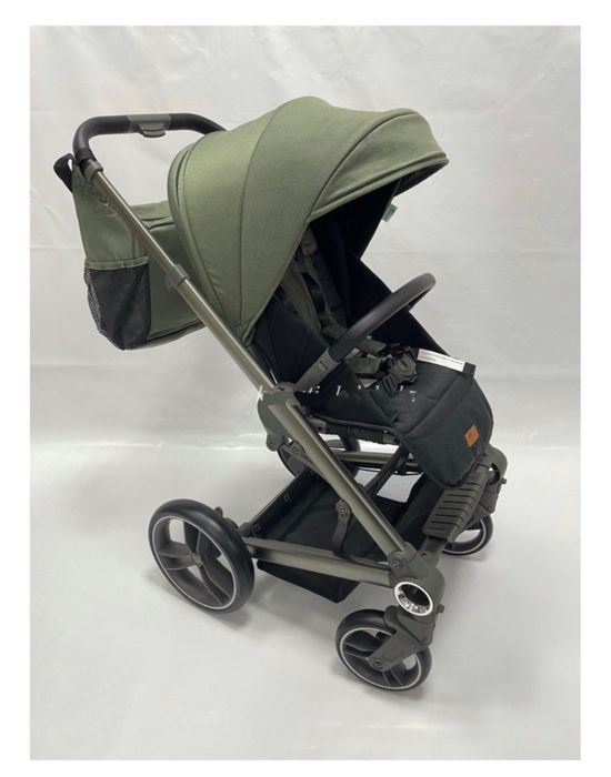 Продам коляску 2 в 1