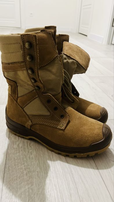 Продам берцы новые