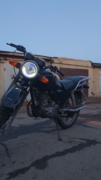 Мотоцикл 200 кубов