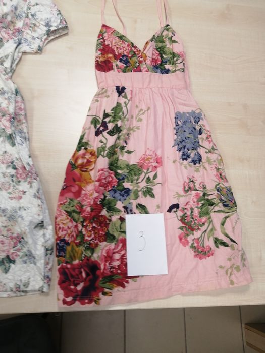 Rochii înflorat deosebite pentru ocazi speciale