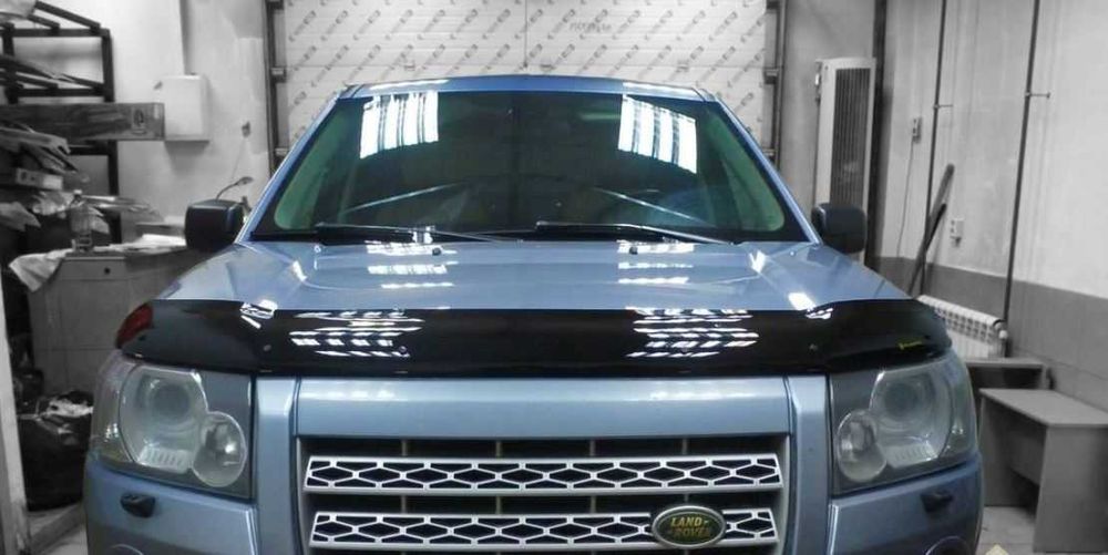 Дефлектори и ветробрани за преден капак за всички марки и модели