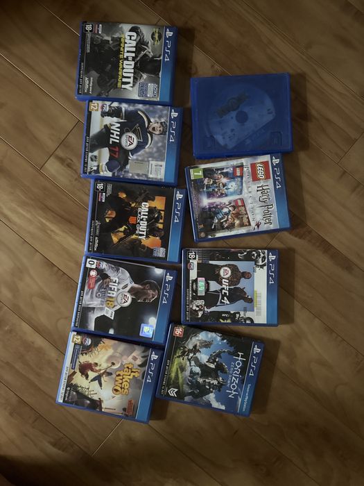 Ps4 slim 1 TB + наушники HYPER X