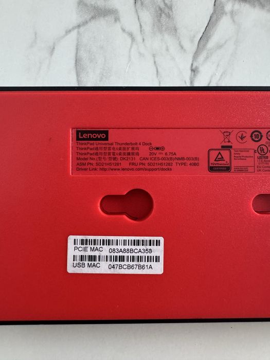 Hub USB-C Lenovo ThinkPad  Universal Dock