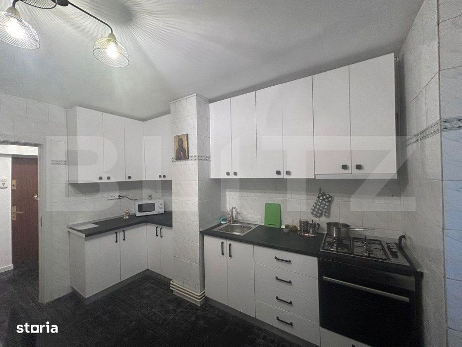 Apartament cu 3 camere, 100 mp, deco, Calea Bucuresti-Universitate