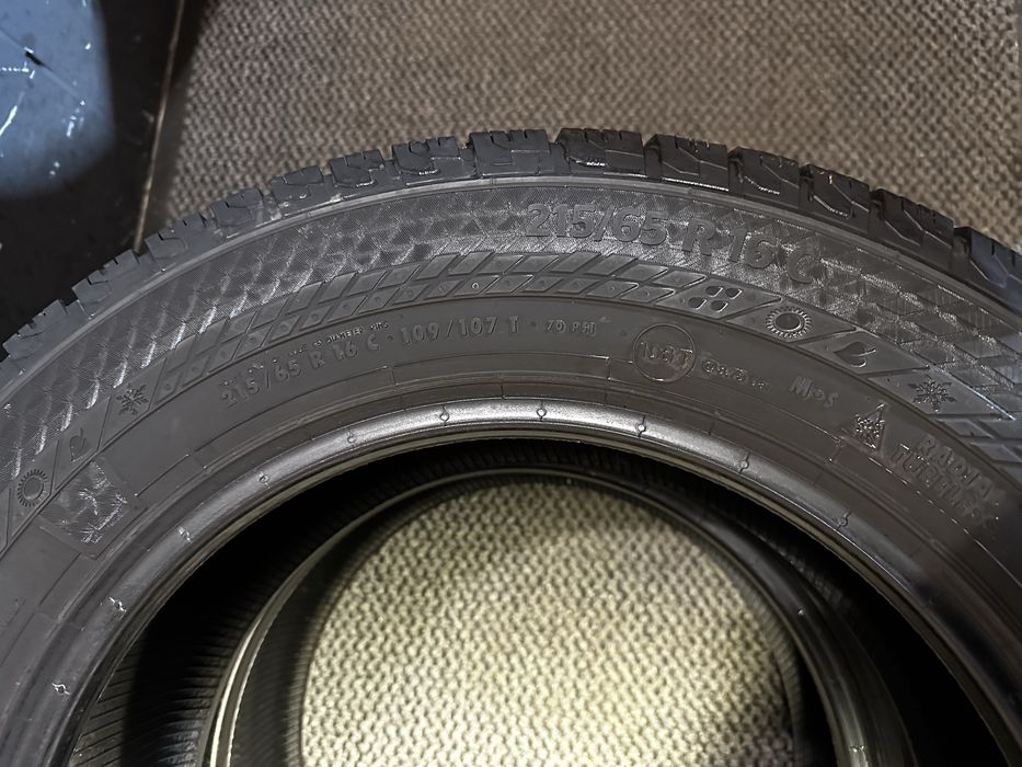 215/65 R16C 109/107T - Continental VanContact 4S M+S Oferta