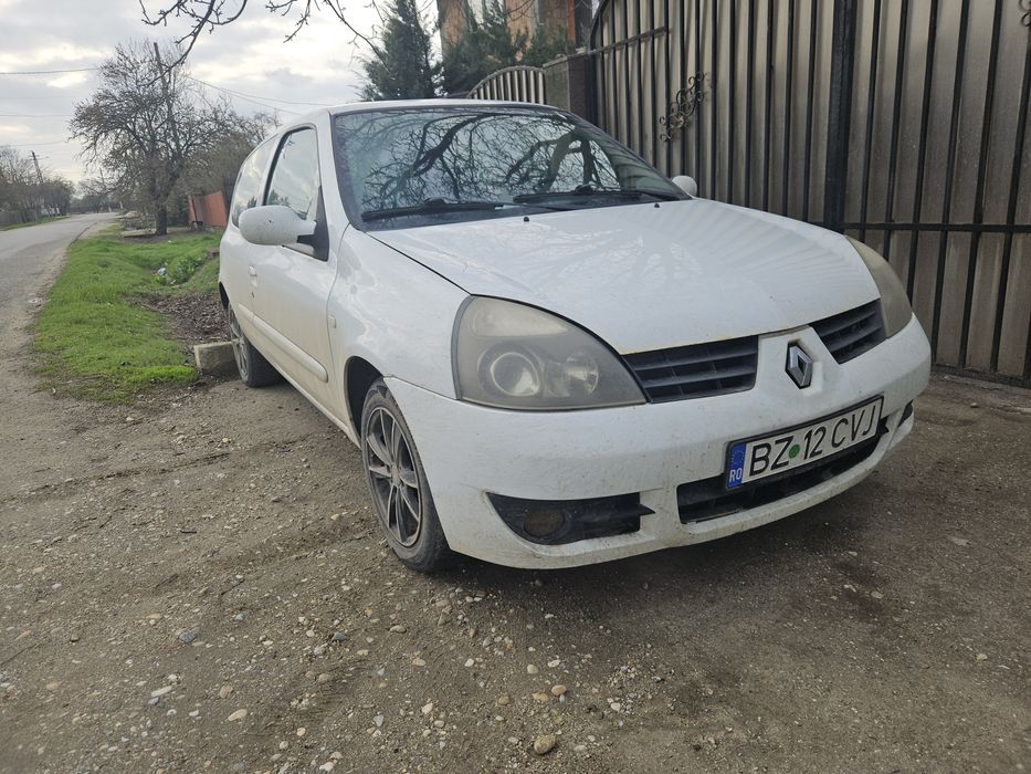 Vand Renault clio 2 1.5 dci