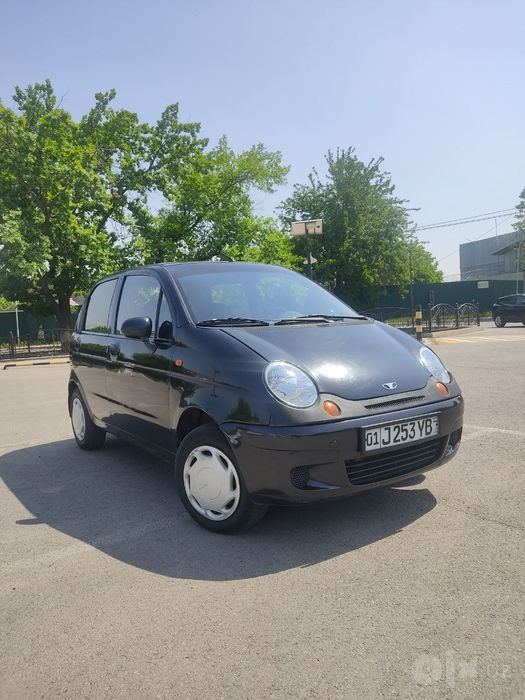 Matiz 2009 qora 3tali gen beriladi