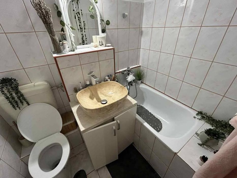 Apartament de închiriat