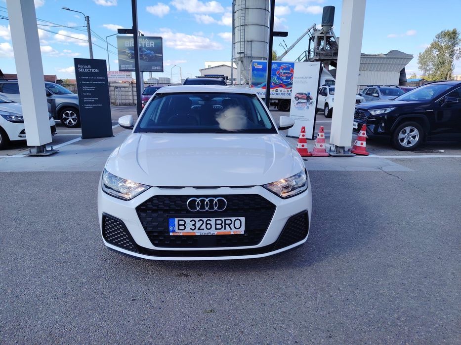 Audi A1 Auto cumpărat de nou din România.Garantie si revizie.