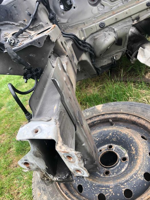 Lonjeron stanga si dreapta Dacia Sandero 2 Logan 2 MCV 2 2013 - 2020