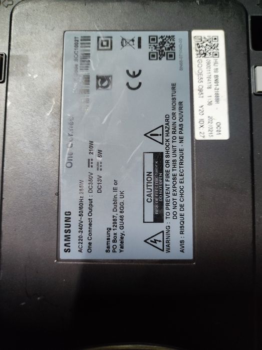 One Conect și cablul.  Soc 1002T și UHD55