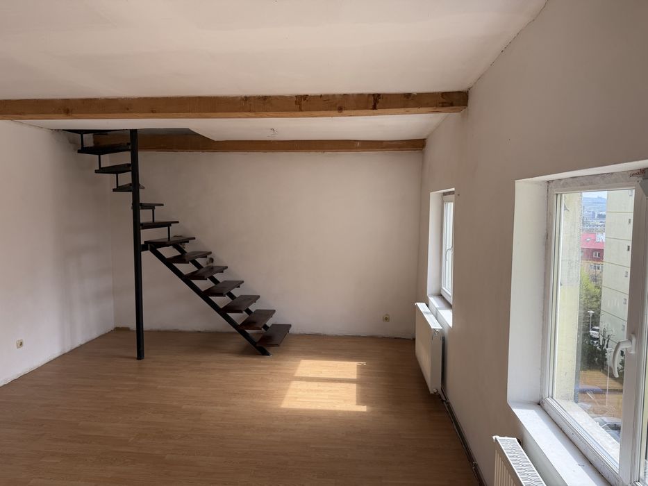 Apartament 3 camere Semaforului