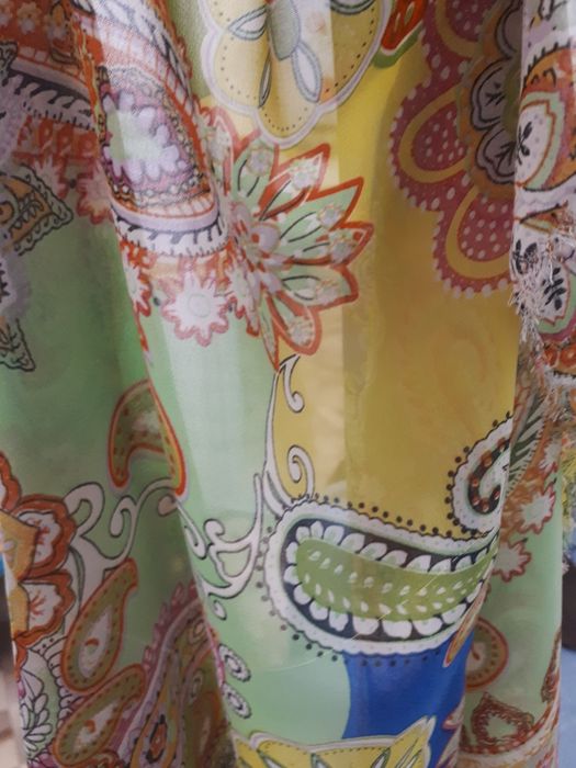 Ткань  шифон  на платье/ юбку