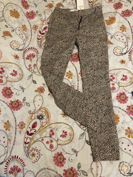 Тигров панталон Mango