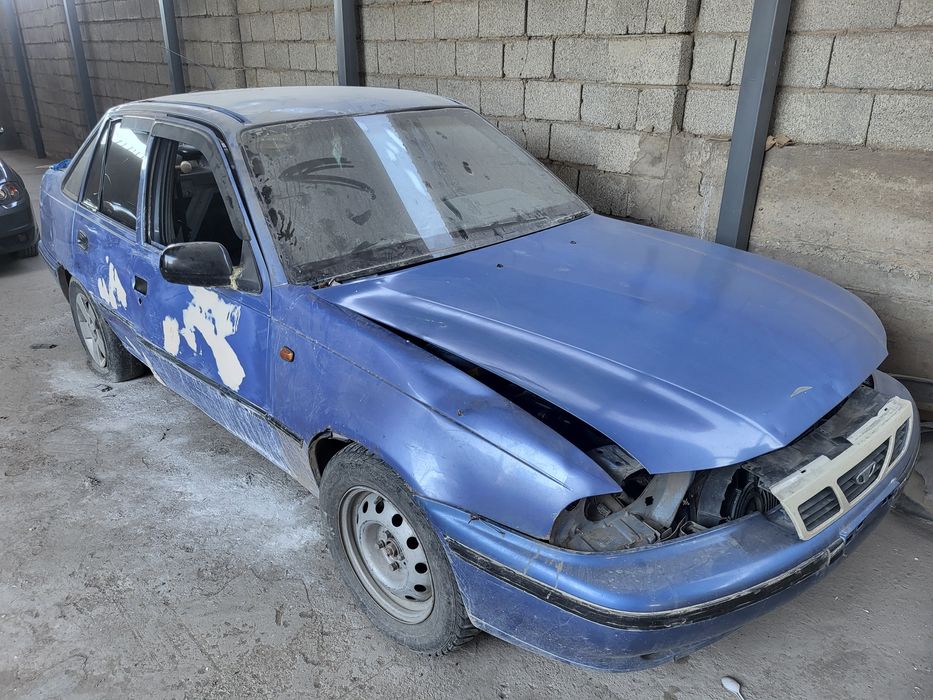 Нексия-1 на запчасть