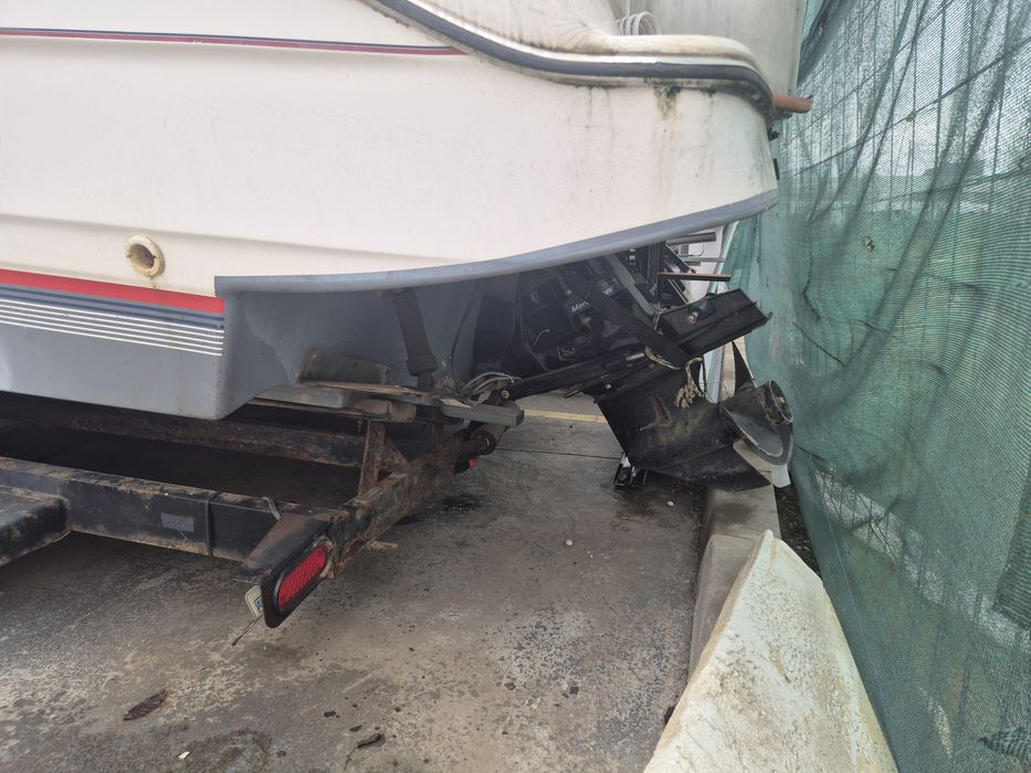 Vand barca bayliner ciera 2651