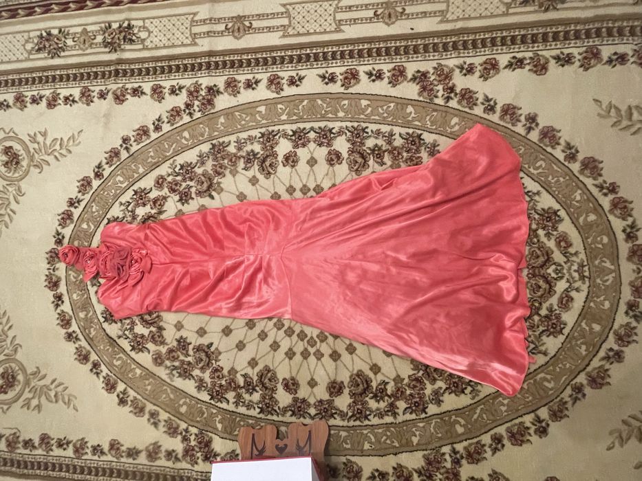 Продам вечернее платье