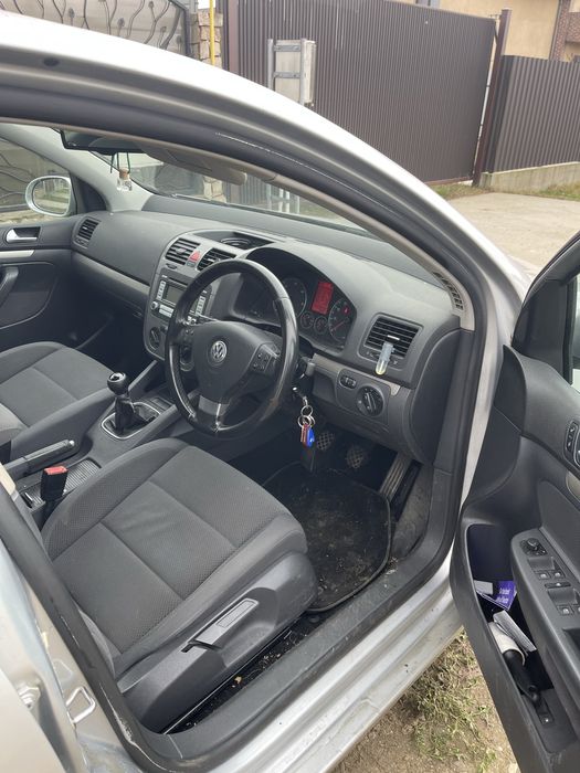 Golf mk5 volan dreapta