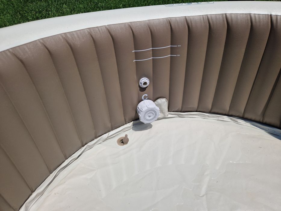 Jacuzzi Intex 28428 pure spa