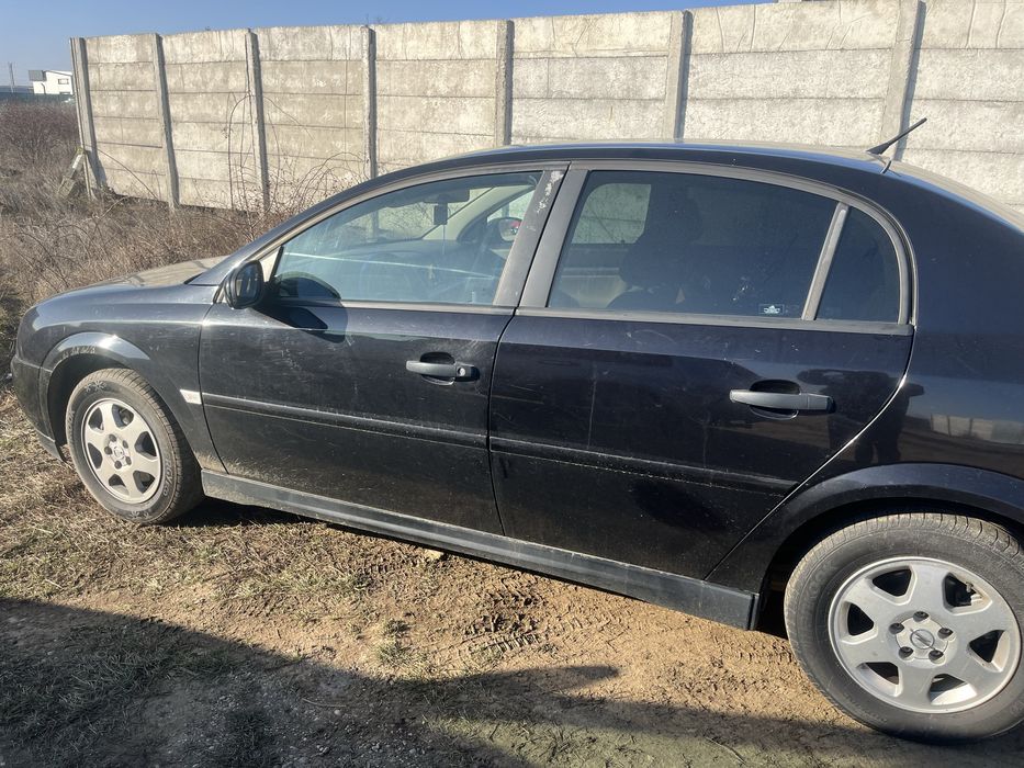 Dezmembrez Opel Vectra C 1.8 benzina z18xe 2002-2007