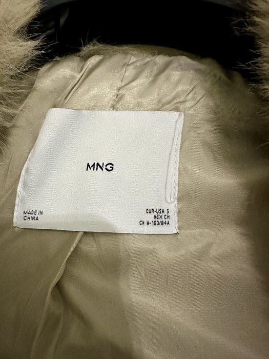 Mango палто от косъм