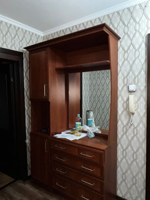 Продам для спальни шифонеры