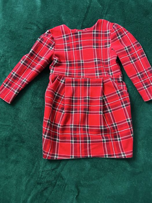 Rochita fetite sarbatori Craciun