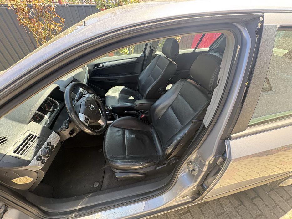 OPEL Astra 2004 — imagine 4