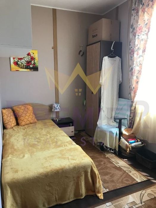 Тристаен в вилна зона Слънчев бряг