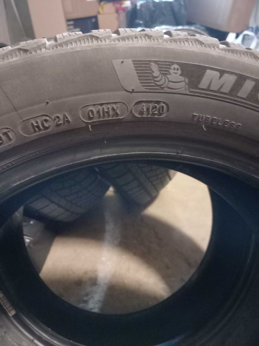 205 55 17 зимни MICHELIN,CONTINENTAL