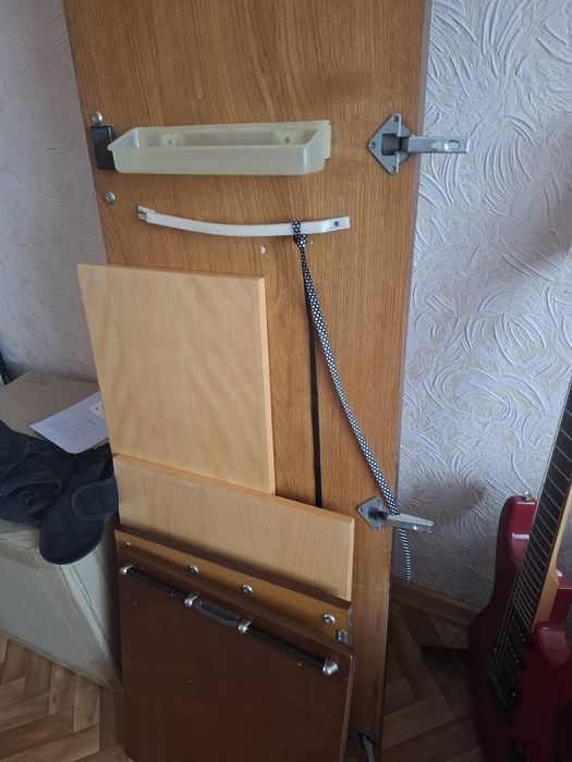 Мебель: стенка, шифонер