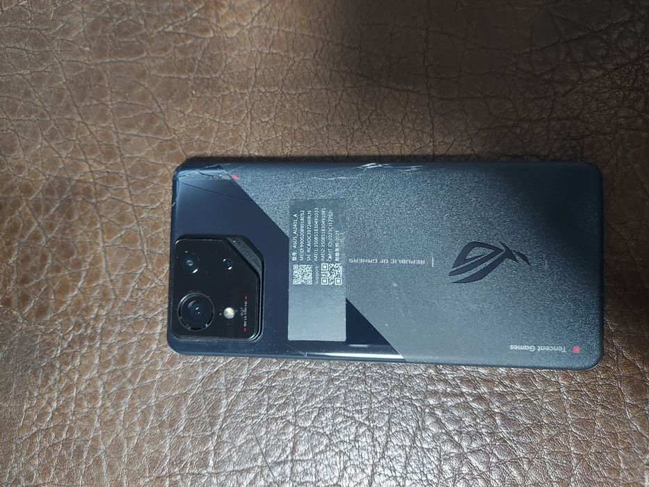 Asus Rog Phone 8 (16/256)