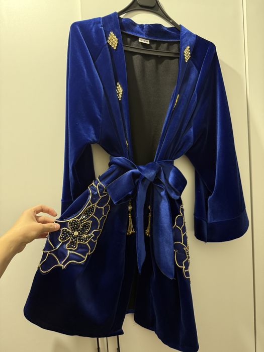 Новый Красивый камзол