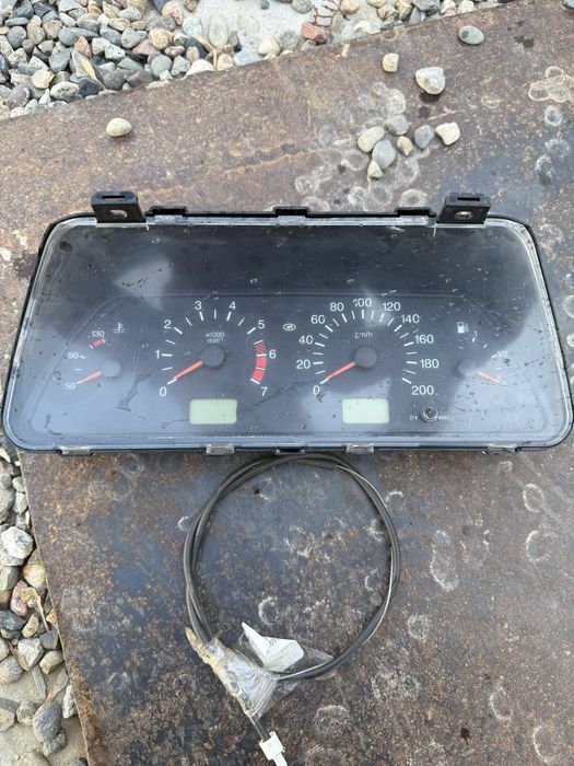 НИВА-2121 щиток прибор