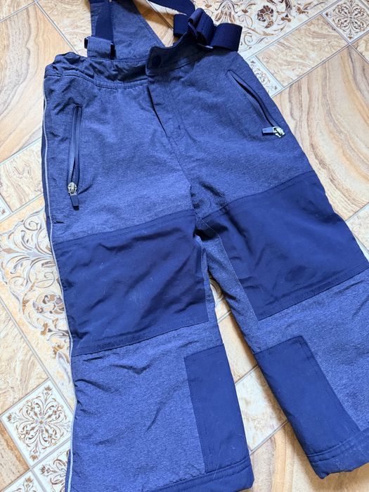 Зимний спортивный косюм