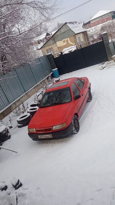 Опель вектра 1.6 моновпрыск